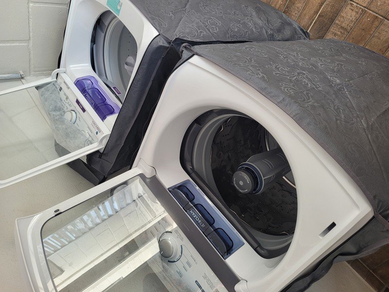 Máquina de Lavar Electrolux 13kg Branca Essential Care com Cesto
