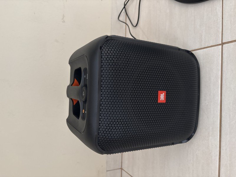 Caixa de Som JBL PartyBox Encore Essential - Bluetooth Portátil