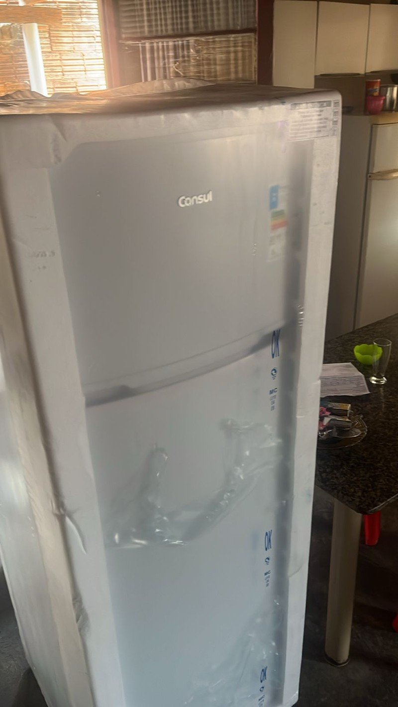 Refrigerador Consul Duplex 334 Litros Cycle Defrost CRD37