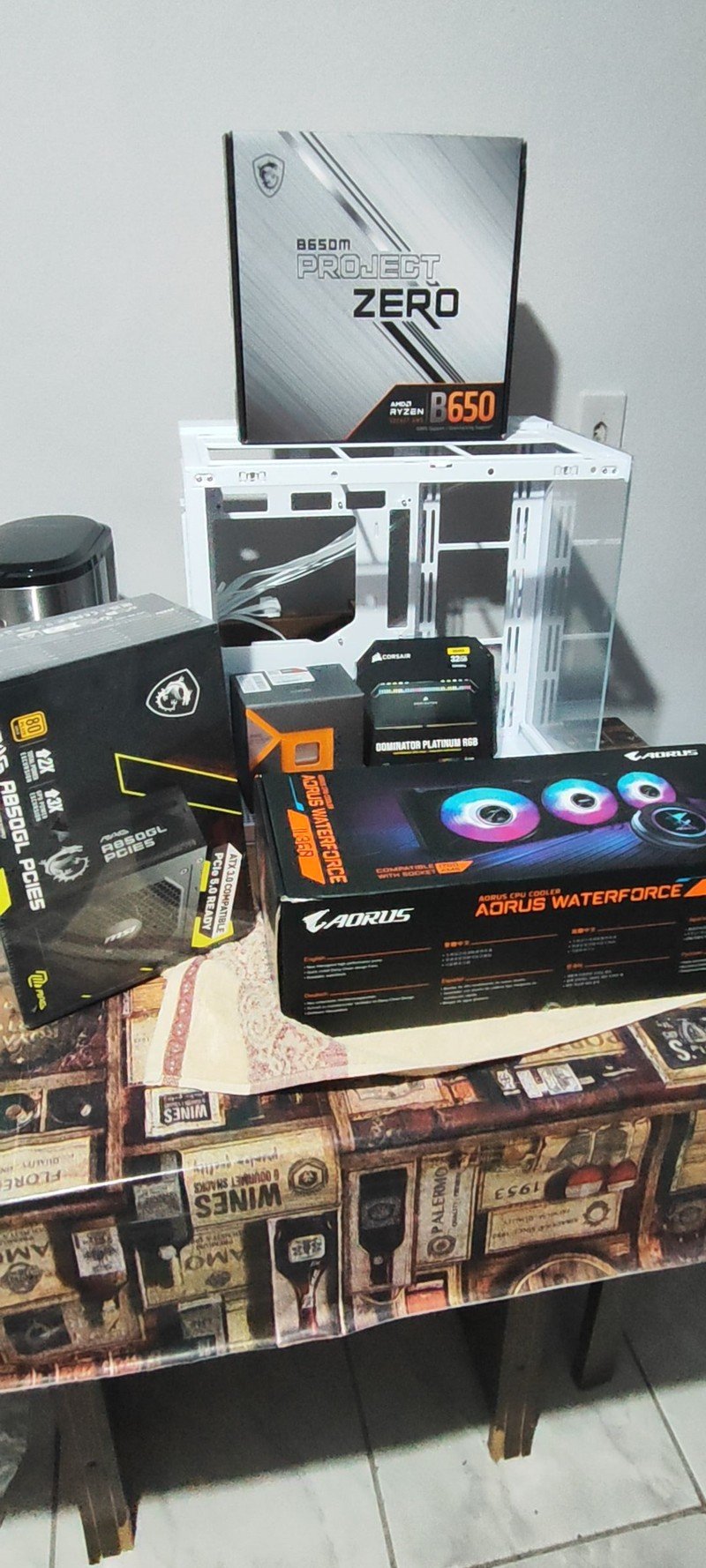 Processador AMD Ryzen 7 7800X3D, 5.0GHz Max Turbo, Cache 104MB