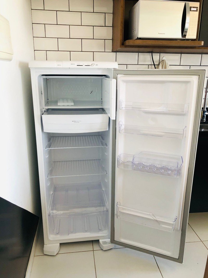 Geladeira/Refrigerador Consul Frost Free Duplex - 441L com Filtro