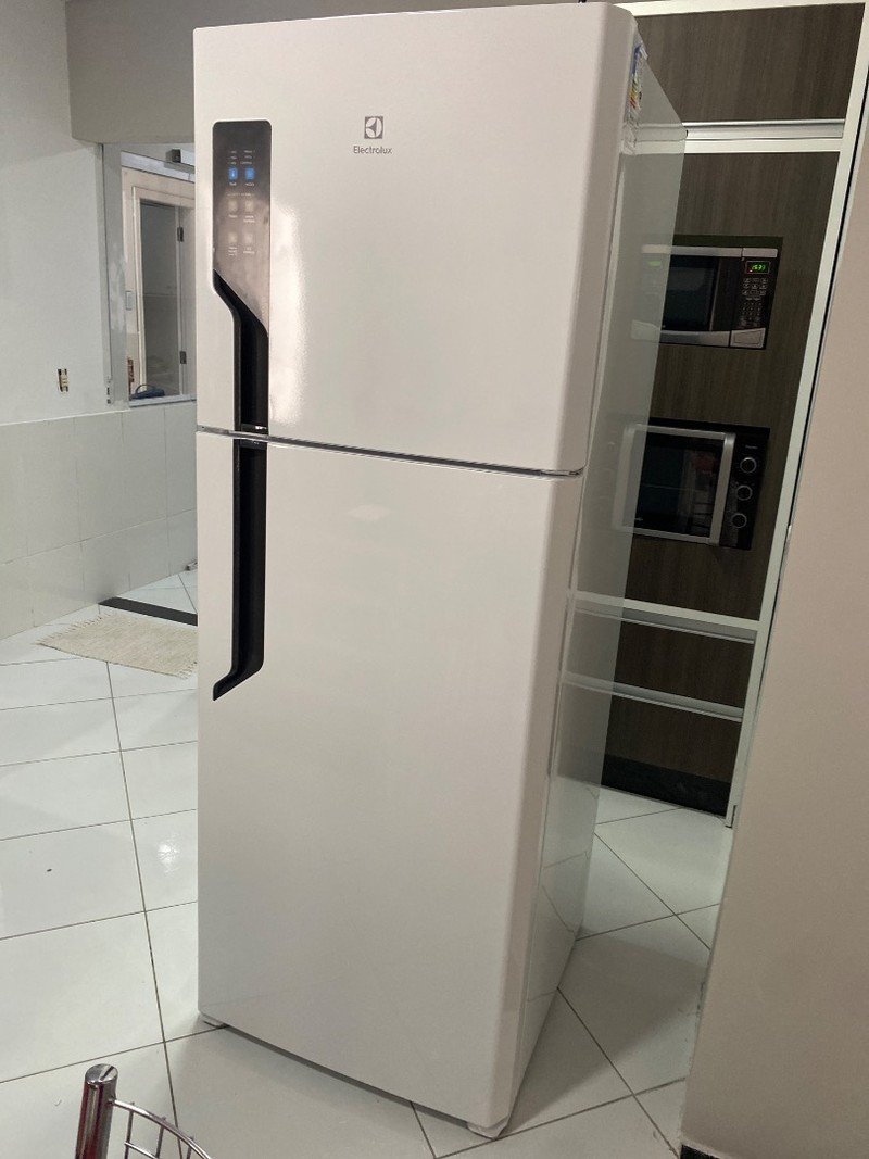 Geladeira Electrolux Frost Free Top Freezer 2 Portas TF56 474
