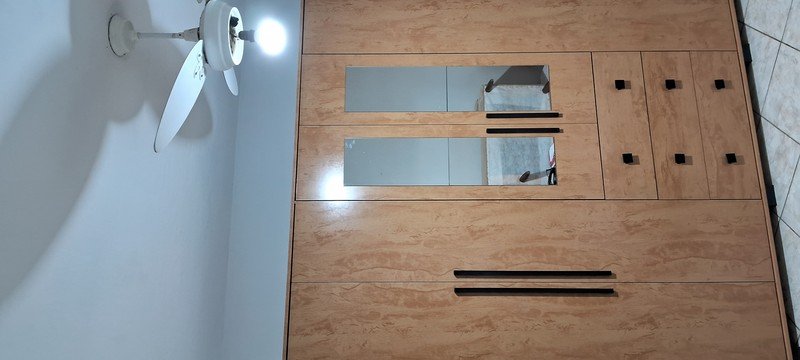 Guarda-roupa Casal com Espelho 6 Portas Araplac Malu - Guarda