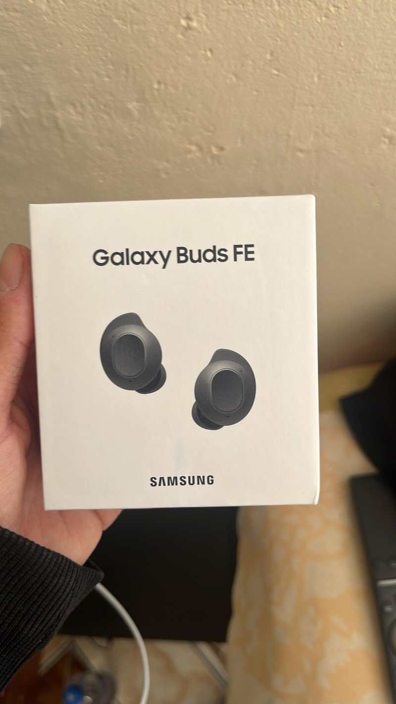 Samsung Galaxy Buds FE Fone de Ouvido Sem Fio Branco - Galaxy Buds