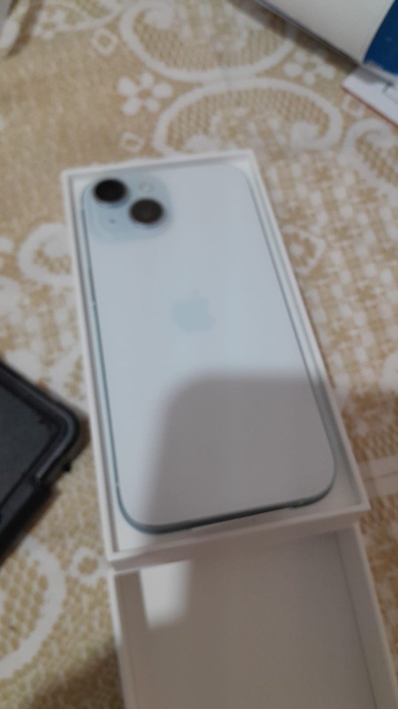 Apple iPhone 15 128GB Preto 6,1
