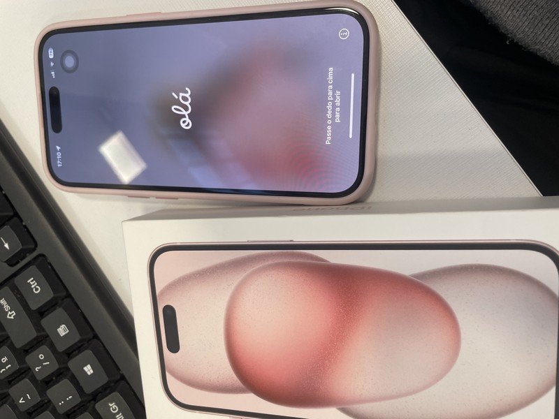 Apple iPhone 15 128GB Preto 6,1