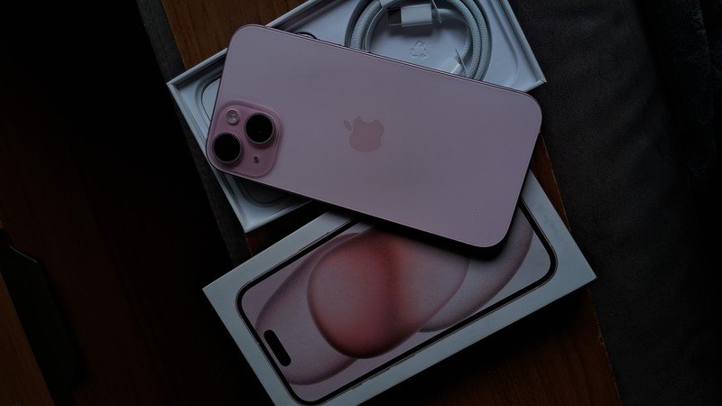 Apple iPhone 15 128GB Preto 6,1