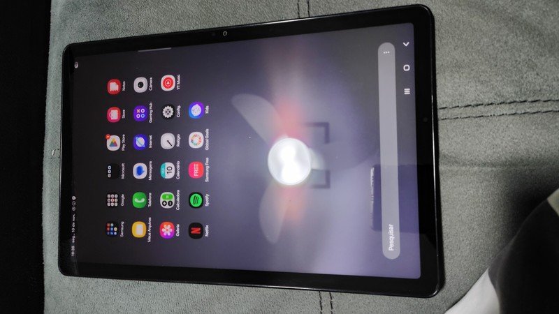 Tablet Samsung Galaxy Tab A9+ 11” 64GB - 4GB RAM Android 13 Octa