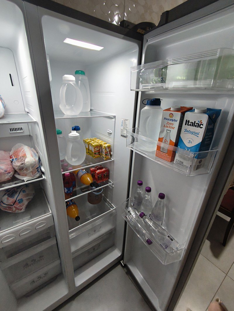 Refrigerador / Geladeira Midea MD-RS710FGD46 511L Frost Free Side