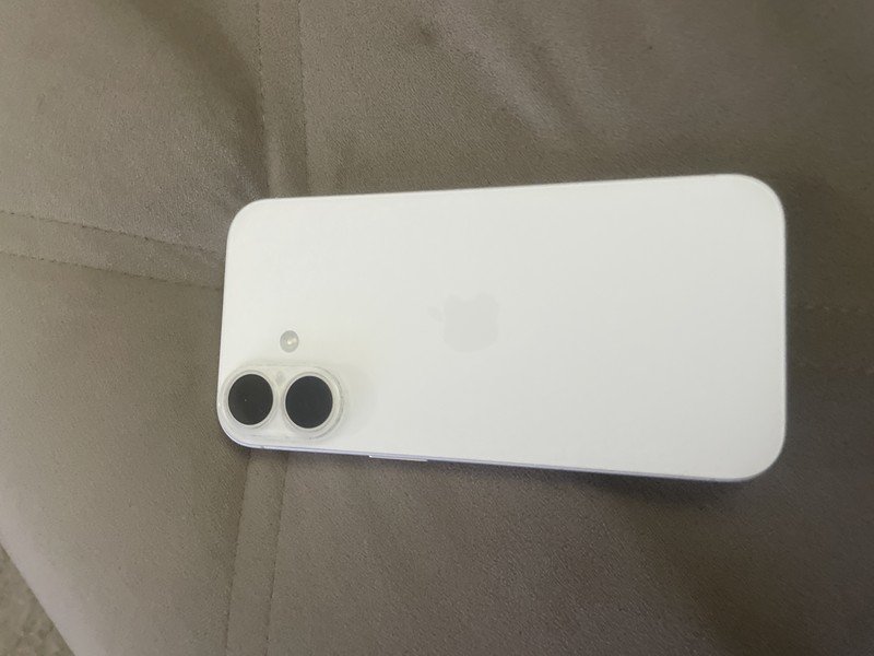 Apple iPhone 16 128GB Branco 6,1