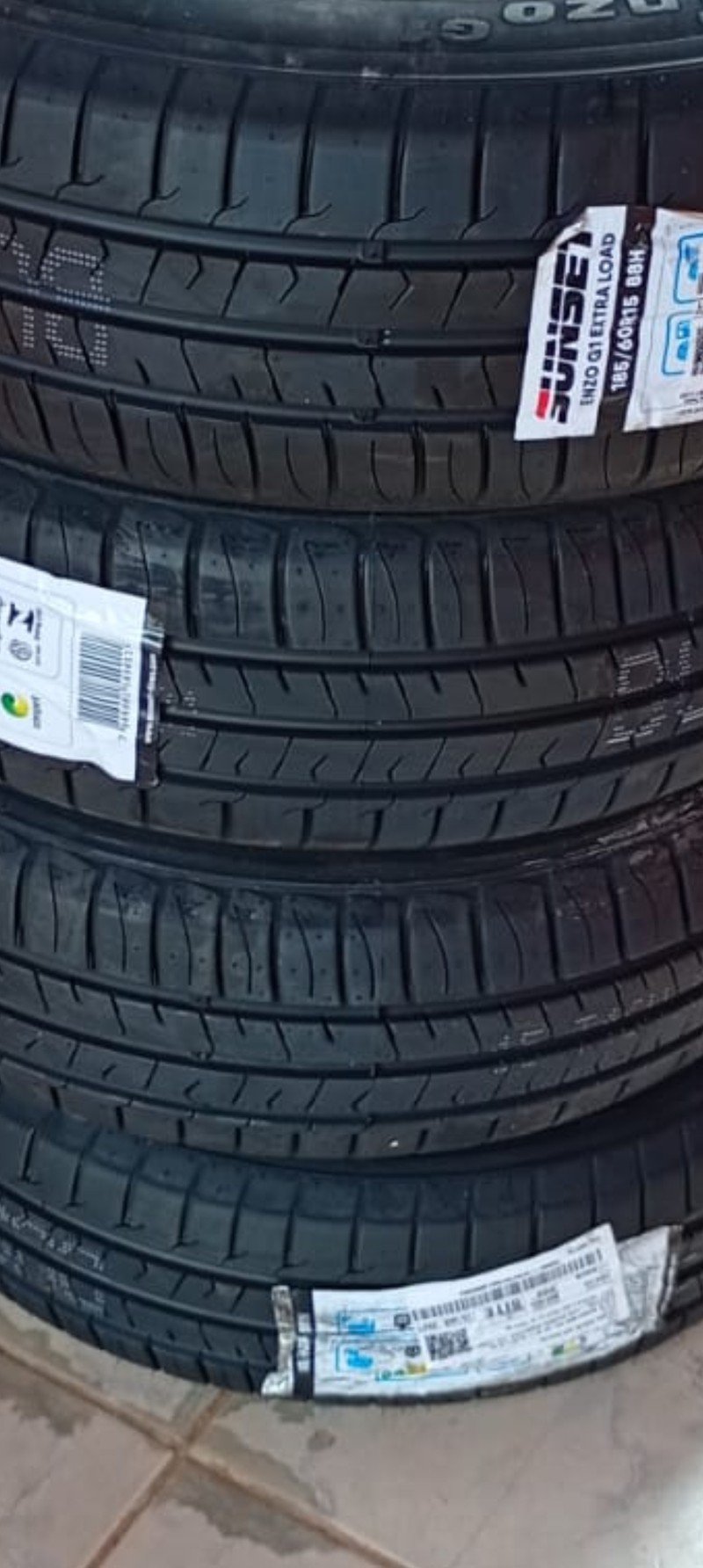 Pneu Aro 15