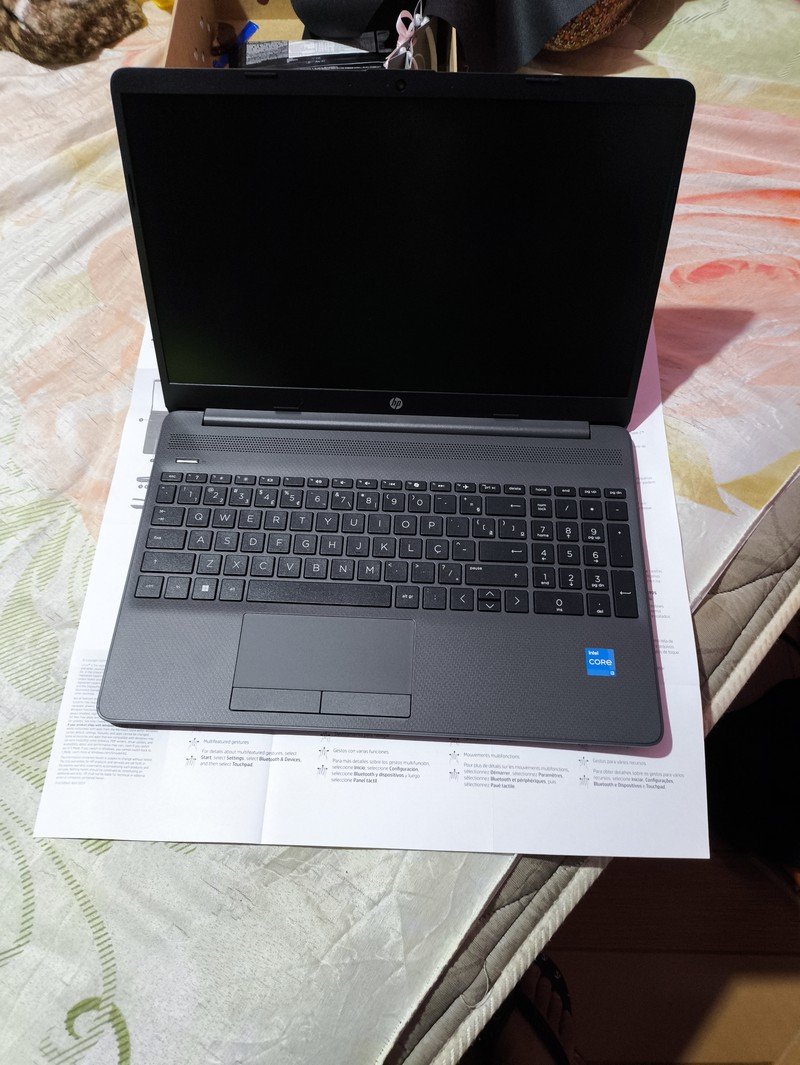 Notebook HP 256R G9 Intel Core i3 1315U 8GB 256GB 15,6” Windows 11