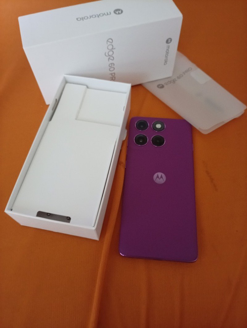 Smartphone Motorola Edge 60 Pro 5G - Violeta, 256GB, RAM 24GB