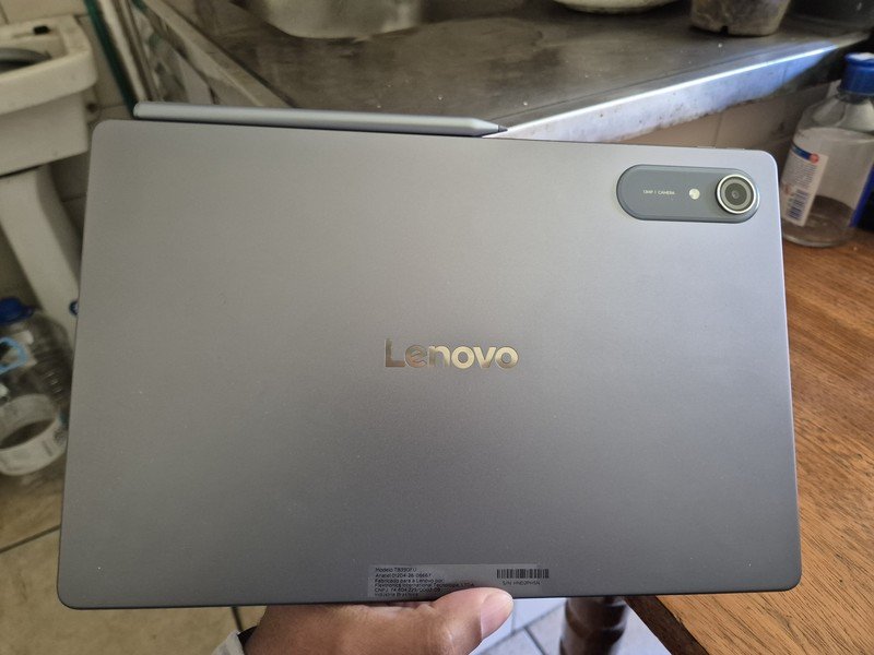 Tablet Lenovo Idea Tab Pro Gen 2 com Caneta e Capa com Teclado 8GB