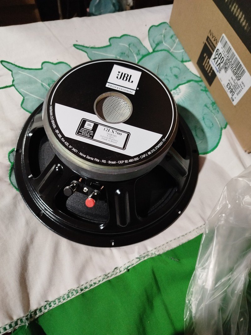 Alto Falante Potente Woofer 12 polegadas JBL 12LX700 700 Watts RMS